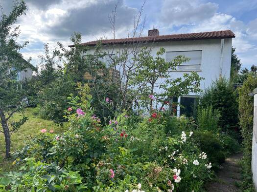 Einfamilienhaus zum Kauf provisionsfrei 1.250.000 € 5,5 Zimmer 120 m² 651 m² Grundstück Botnang Stuttgart 70195