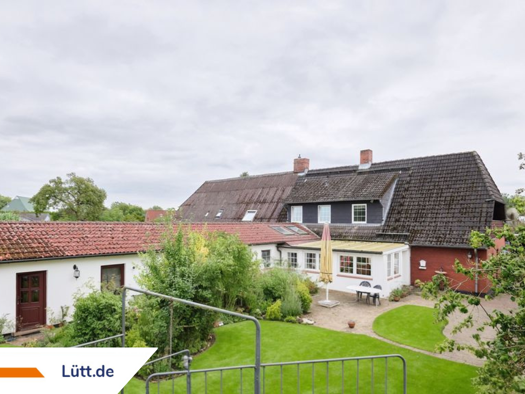 Doppelhaushälfte zum Kauf provisionsfrei 219.000 € 8 Zimmer 181 m² 950 m² Grundstück Sasel 24329