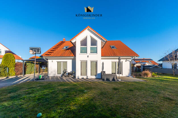 Einfamilienhaus zum Kauf 775.000 € 7 Zimmer 171 m² 594 m² Grundstück Hohenstadt 73345