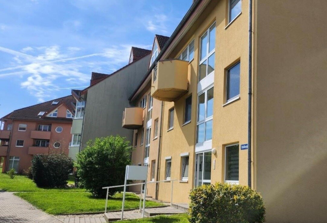 Apartment zur Miete 450 € 3 Zimmer 54,7 m²<br/>Wohnfläche EG<br/>Geschoss ab sofort<br/>Verfügbarkeit Schillerplatz 1 Schiepzig Salzatal 06198