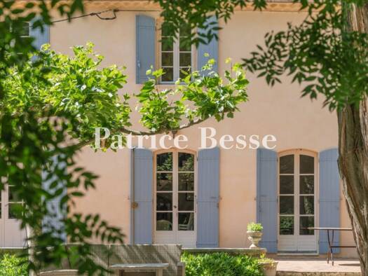 Einfamilienhaus zum Kauf 880.000 € 12 Zimmer 250 m² 91.957 m² Grundstück Avignon 84000