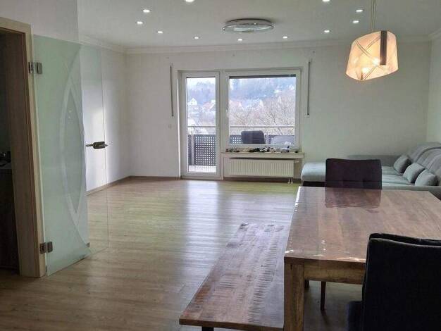 Wohnung zum Kauf 220.000 € 4 Zimmer 106 m² 1. Geschoss Kirchheim 97268