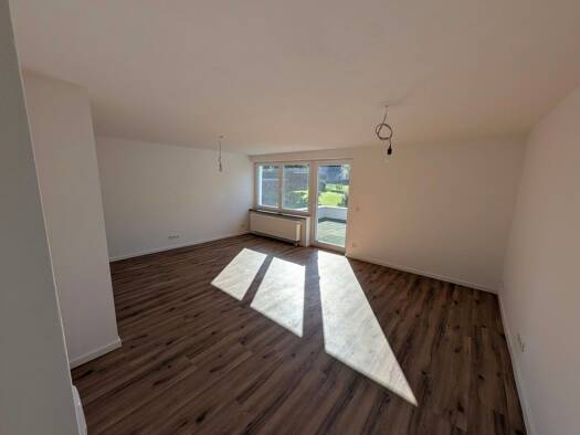 Einfamilienhaus zum Kauf 295.000 € 6 Zimmer 151 m² 702 m² Grundstück Frohburg Frohburg 04654