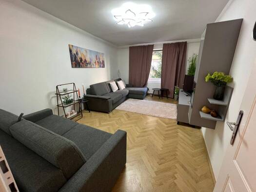 Wohnung zur Miete 740 € 2 Zimmer 30 m² frei ab sofort Kreuzberg Berlin 10967