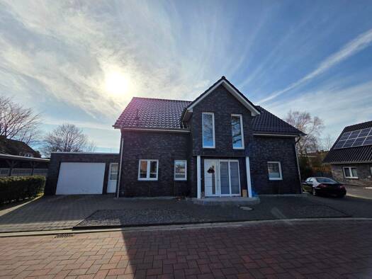 Einfamilienhaus zum Kauf 615.000 € 5 Zimmer 183 m² 758 m² Grundstück frei ab 01.07.2026 Neuenkirchen Schwanewede 28790