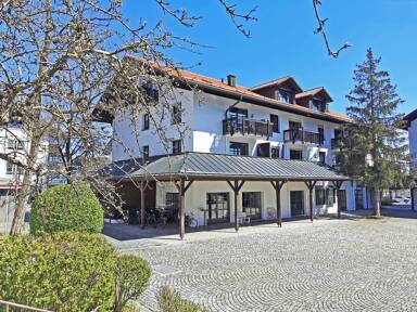 Wohnung zur Miete 1.070 € 2 Zimmer 63,2 m² 2. Geschoss frei ab 01.05.2025 Bahnhofstr. 29 Deisenhofen Deisenhofen 82041