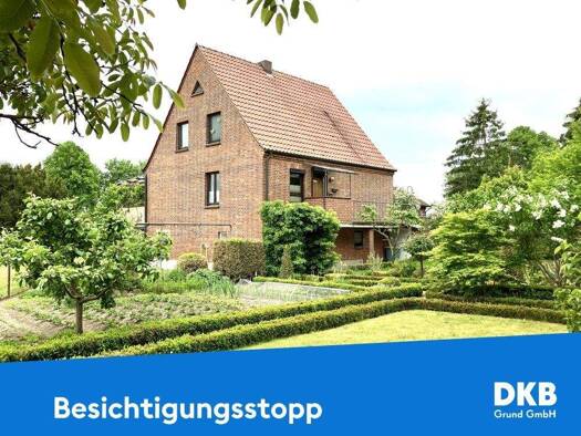 Einfamilienhaus zum Kauf 175.000 € 5 Zimmer 125 m² 771 m² Grundstück Lalendorf 18279