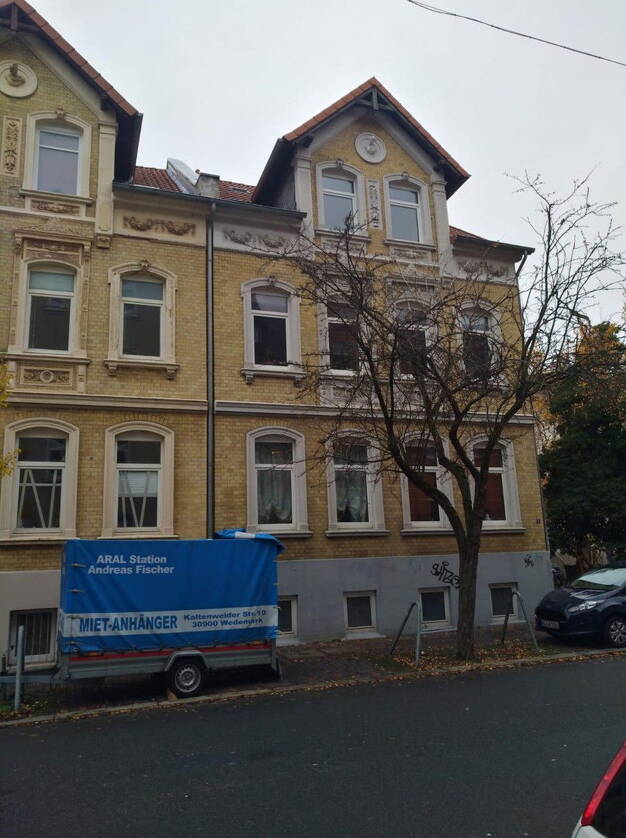 Wohnung zum Kauf provisionsfrei 205.000 € 4 Zimmer 85,1 m² Dachgeschoss, 2. Geschoss Einumer Str. 5 Ost Hildesheim 31135