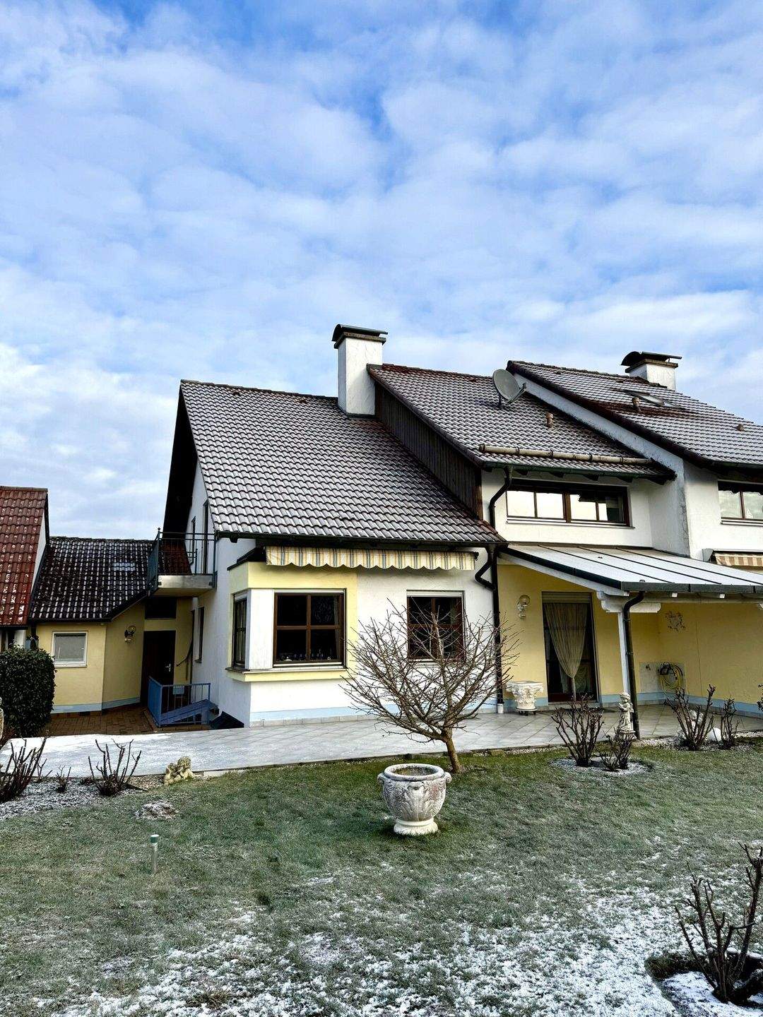 Immobilie in Neuburg an der Donau - Viel Platz zum Wohlfühlen - großzügige Doppelhaushälfte in Neuburg-Nord - Bild 4