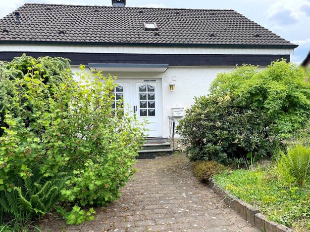 Einfamilienhaus zum Kauf 345.000 € 4 Zimmer 103,5 m² 919 m² Grundstück Hennen  /  Rheinen Iserlohn 58640