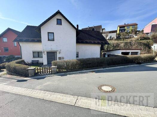 Mehrfamilienhaus zum Kauf 199.000 € 8 Zimmer 215,4 m² 535 m² Grundstück Untersteinach 95369