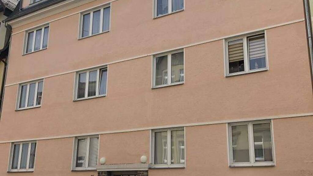 Wohnung zur Miete 439 € 3 Zimmer 84,4 m² 2. Geschoss Mozartstraße 25 Aue 08280