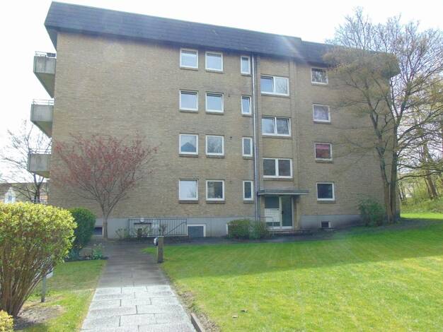 Wohnung zur Miete 657 € 3 Zimmer 76,9 m² frei ab sofort Nordstadt Nordstadt 24939
