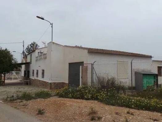 Villa zur Miete 750 € 3 Zimmer 130 m² Zafra, 17 Orihuela 03315