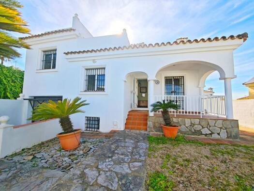 Chalet zum Kauf 599.000 € 4 Zimmer 324 m² 518 m² Grundstück Getares Algeciras 11207