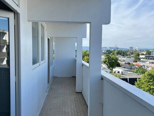 Wohnung zur Miete 1.321 € 3 Zimmer 82,5 m² Geschoss 5/9 frei ab 23.12.2025 Nied Frankfurt am Main 65934