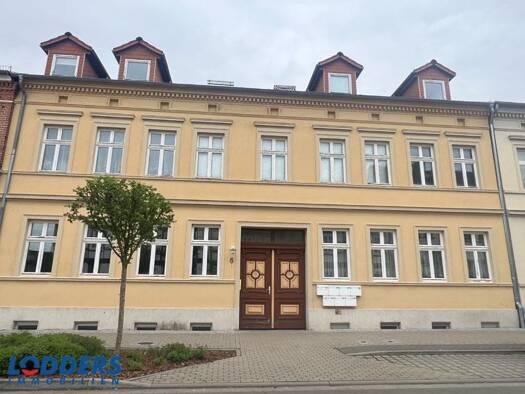 Wohnung zur Miete 380 € 3 Zimmer 63 m² 2. Geschoss frei ab sofort Stendal Stendal 39576