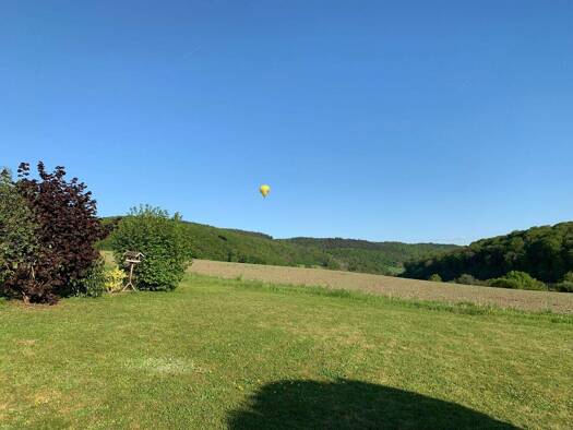 Bungalow zum Kauf provisionsfrei 495.000 € 4 Zimmer 115 m² 865 m² Grundstück Holsthum 54668