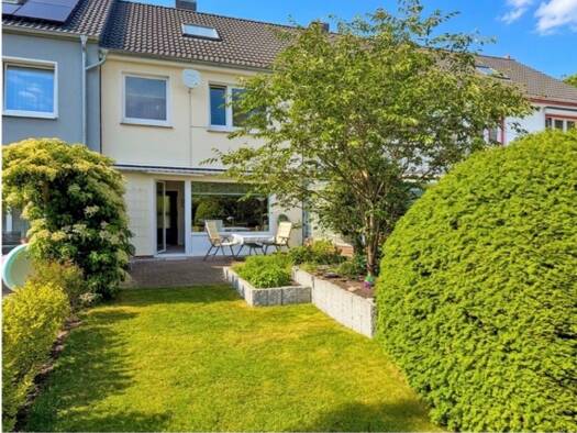 Reihenhaus zur Miete 1.790 € 3,5 Zimmer 103 m² 149 m² Grundstück frei ab 01.10.2026 Osdorf Altona 22549