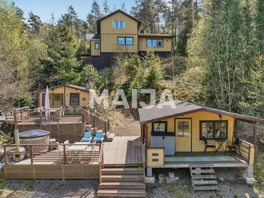 Haus zum Kauf 269.000 € 4 Zimmer 128 m² 24.337 m² Grundstück Västervikintie 34 Pargas 21600