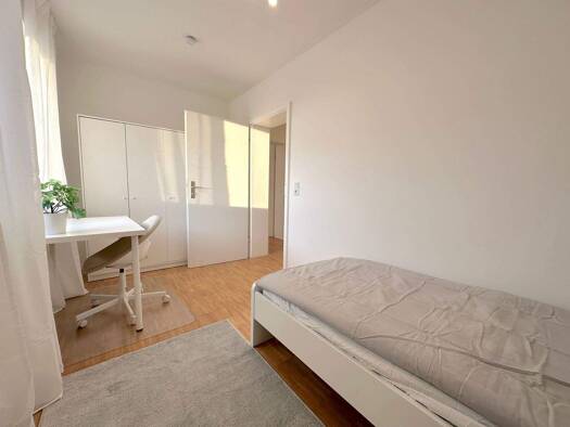 Studio zur Miete 560 € 1 Zimmer 15 m² 8. Geschoss frei ab sofort Wasgaustraße 47 Unterliederbach Frankfurt am Main 65929