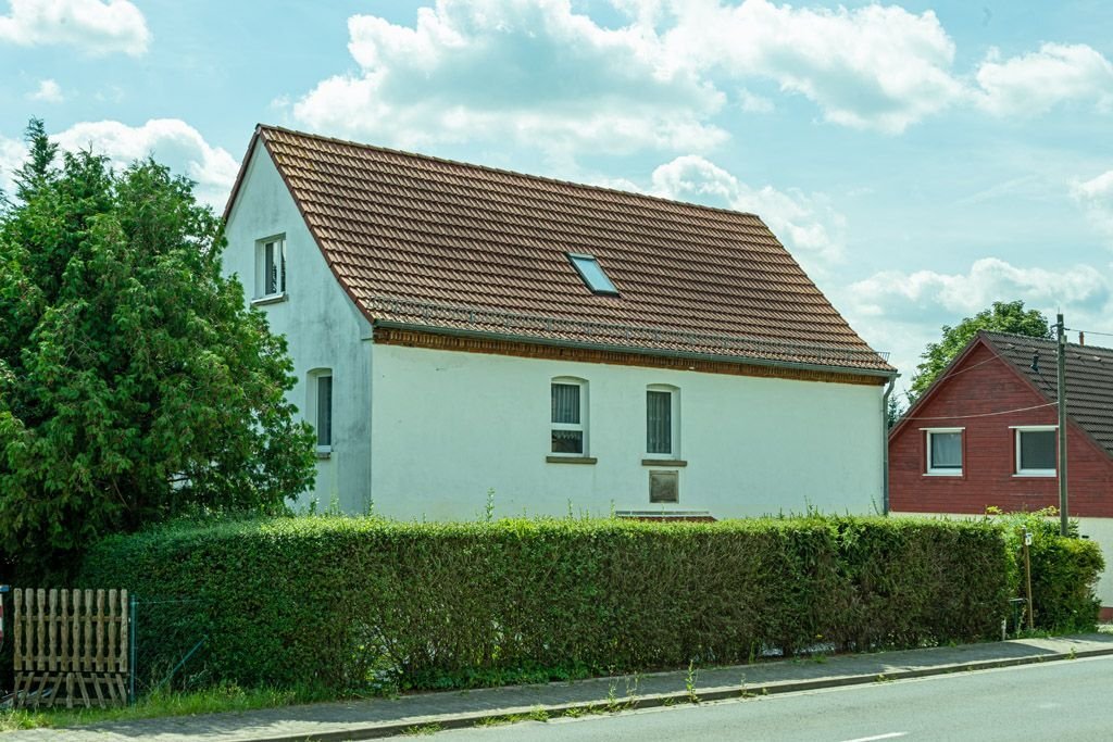 Einfamilienhaus zum Kauf 129.000 € 7 Zimmer 190 m²<br/>Wohnfläche 1.974 m²<br/>Grundstück ab sofort<br/>Verfügbarkeit Zeitzer Str.16 Wetterzeube Wetterzeube 06722