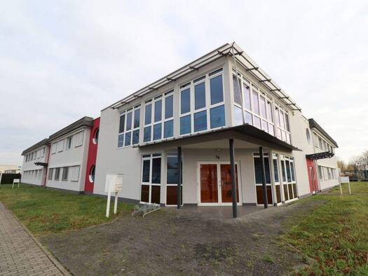 Bürogebäude zur Miete 450 € 50 m² Bürofläche Langenwiedenweg 78 Werl 59457