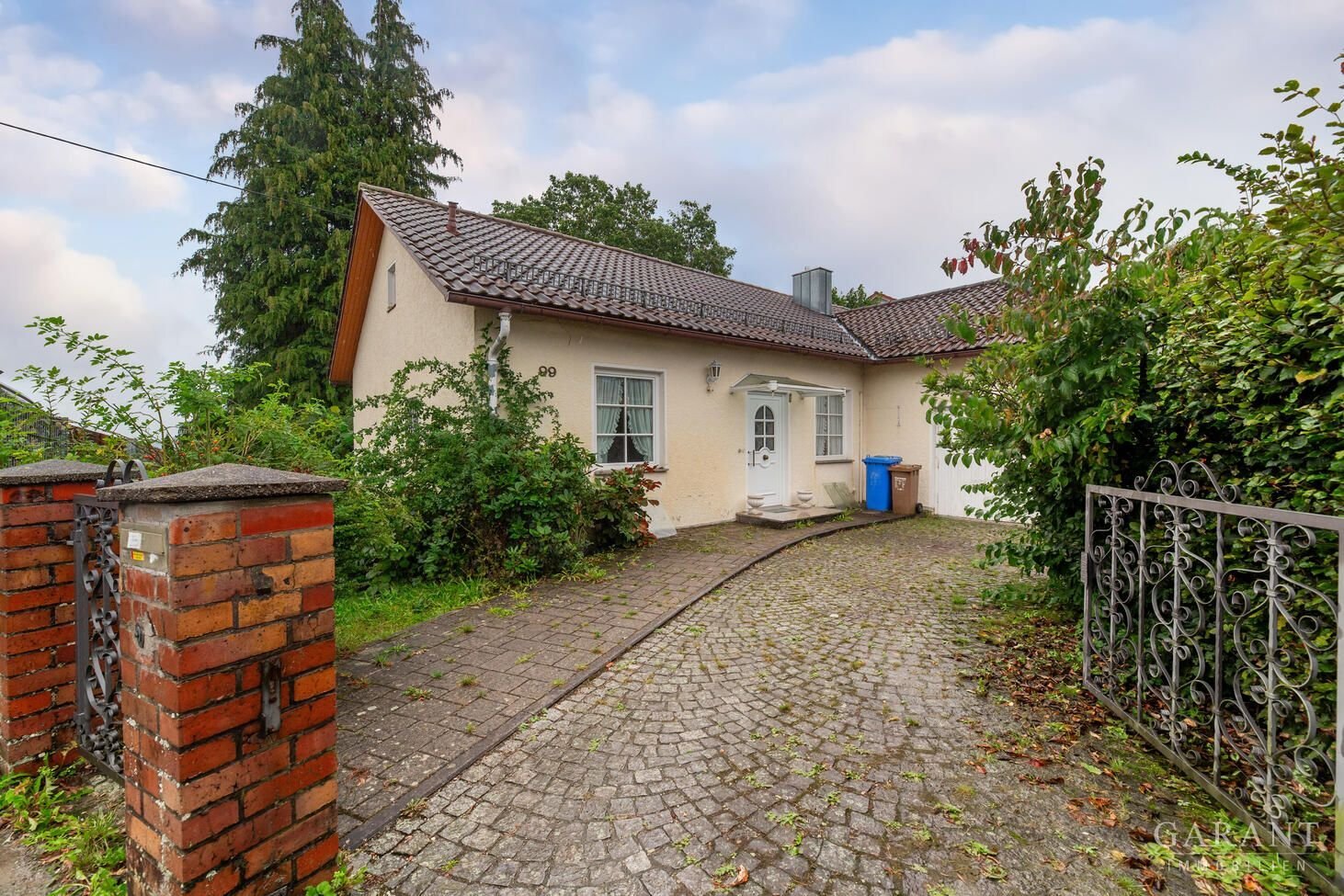 Einfamilienhaus zum Kauf 369.000 € 4 Zimmer 100 m²<br/>Wohnfläche 986 m²<br/>Grundstück Heining Passau 94036