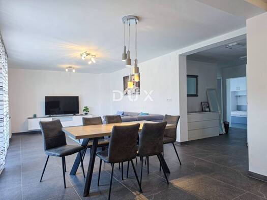 Einfamilienhaus zum Kauf - Erstbezug 1.800.000 € 18 Zimmer 600 m² 720 m² Grundstück Rab 51280