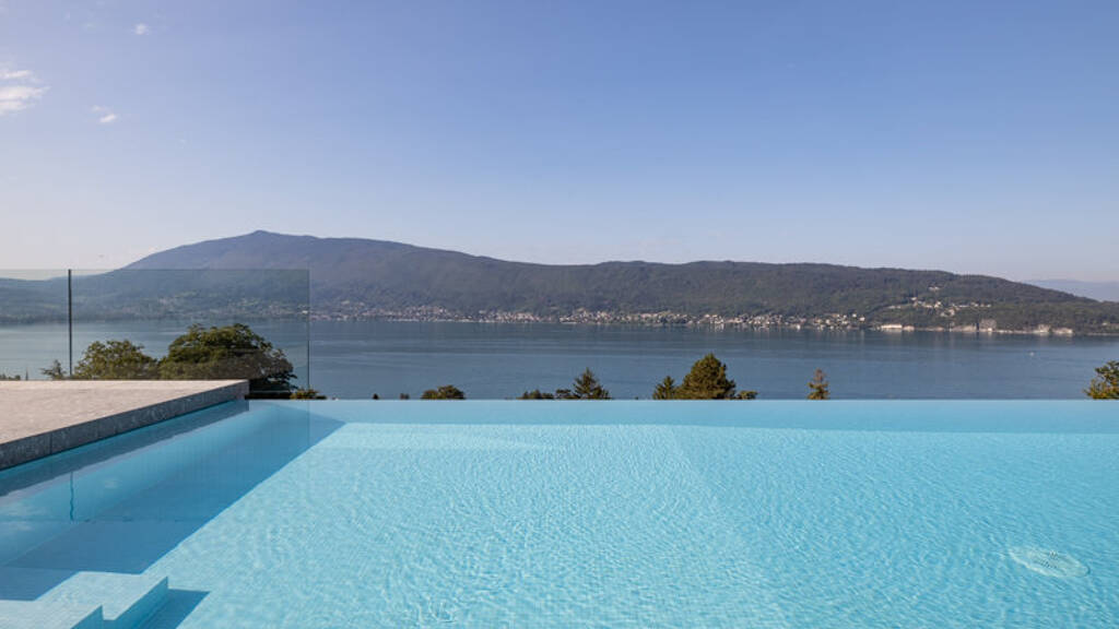 Einfamilienhaus zum Kauf 6 Zimmer 440 m² 4.300 m² Grundstück VEYRIER DU LAC 74290