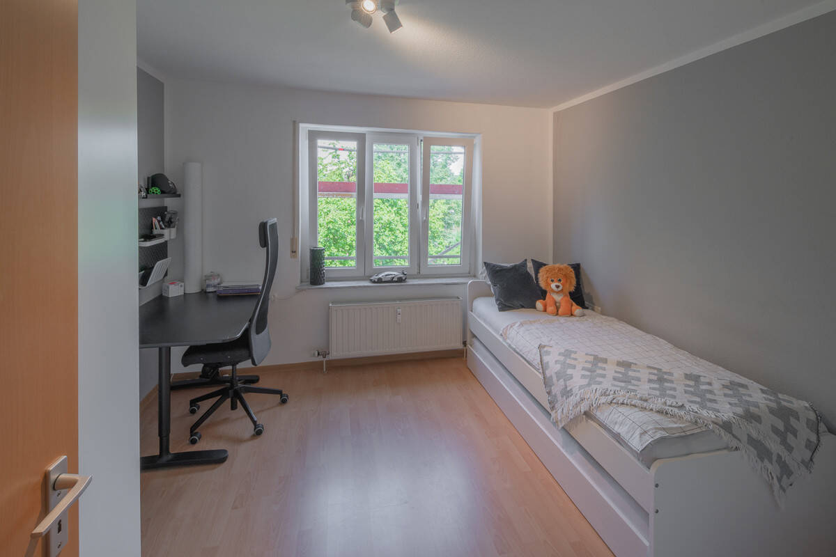 Property thumbnail 9