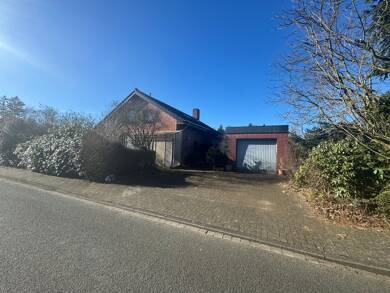 Haus zum Kauf 160.000 € 7 Zimmer 147 m² 744 m² Grundstück frei ab sofort Hesedorf Bremervörde 27432