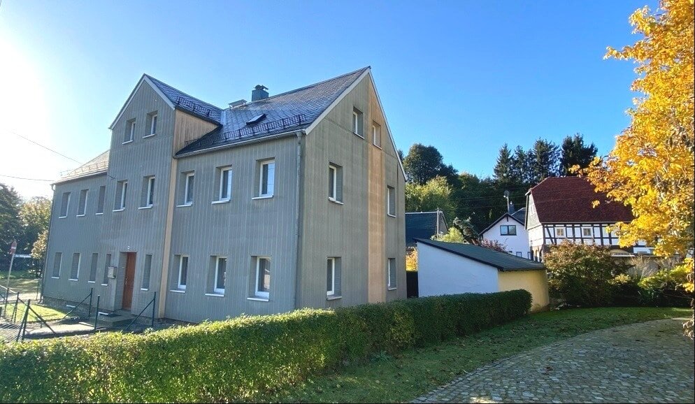 Einfamilienhaus zum Kauf provisionsfrei 85.000 € 8 Zimmer 147 m²<br/>Wohnfläche 390 m²<br/>Grundstück Schönbach 02708