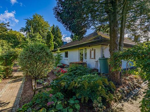 Bungalow zum Kauf 599.000 € 5 Zimmer 192 m² 1.546 m² Grundstück Hermann-Löns-Weg 11 Brokstedt 24616