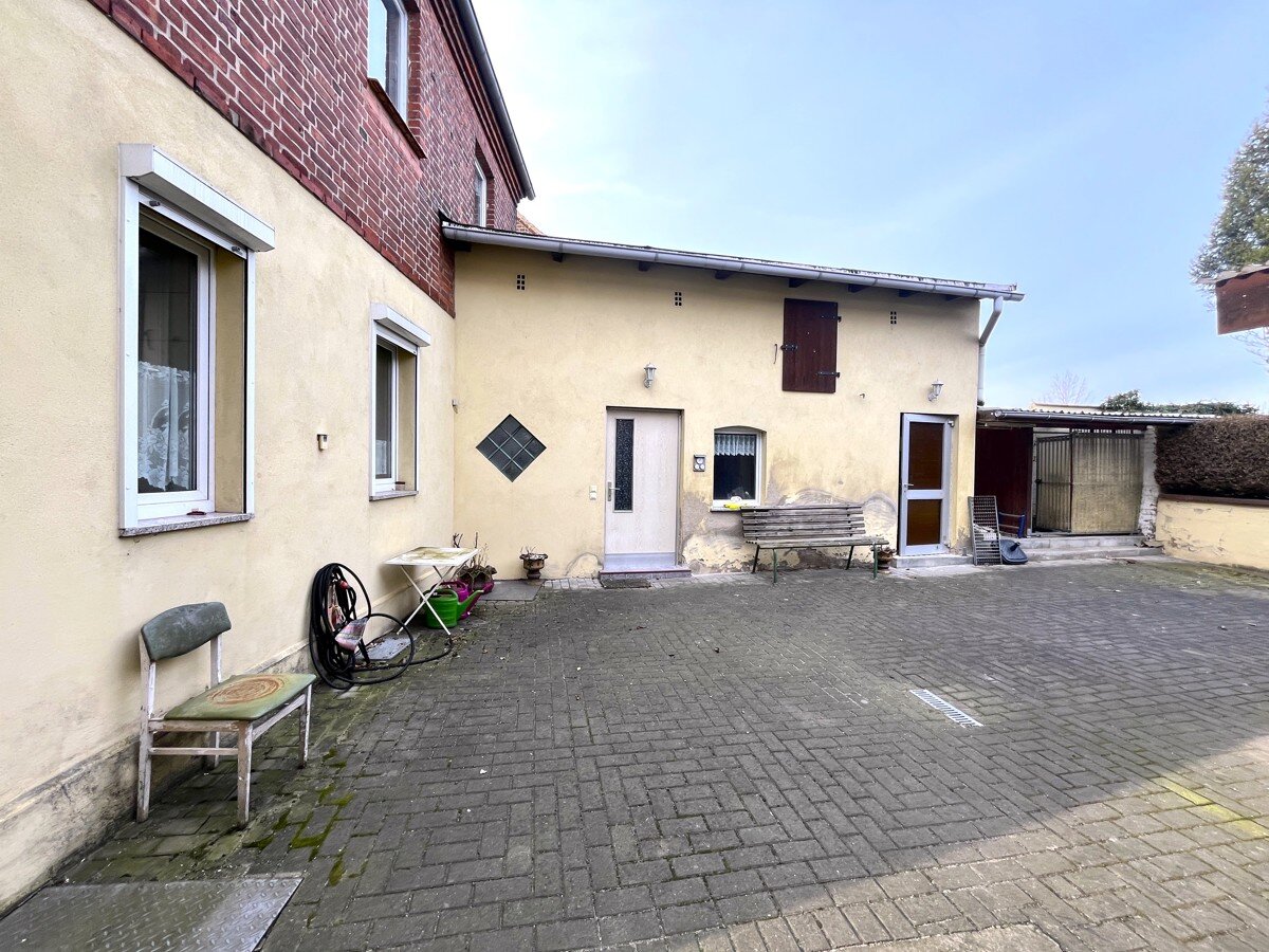 Einfamilienhaus zum Kauf 115.000 € 5 Zimmer 144 m²<br/>Wohnfläche 468 m²<br/>Grundstück Bobbau Bitterfeld-Wolfen / Bobbau 06766