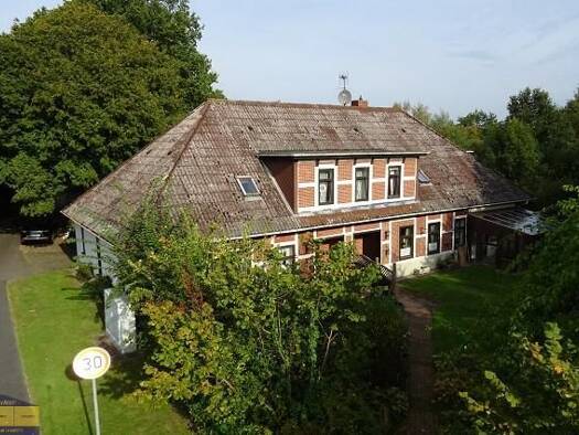 Haus zum Kauf 228.000 € 10 Zimmer 237 m² 7.518 m² Grundstück Bokel Beverstedt 27616