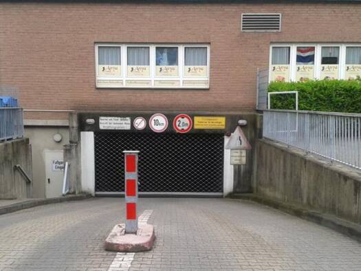 Tiefgarage zur Miete provisionsfrei 39,90 € Konrad-Adenauer-Platz 4-8 Immigrath Langenfeld 40764