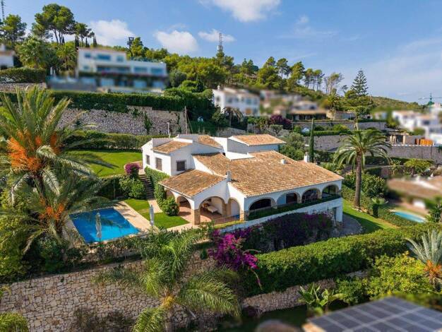 Villa zum Kauf 1.550.000 € 5 Zimmer 325 m² 1.055 m² Grundstück Javea