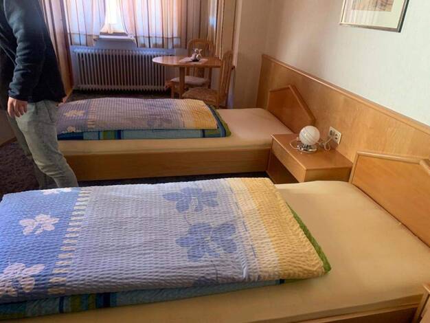 Mehrfamilienhaus zur Miete 10 Zimmer 300 m² 550 m² Grundstück Kagers Straubing 94315