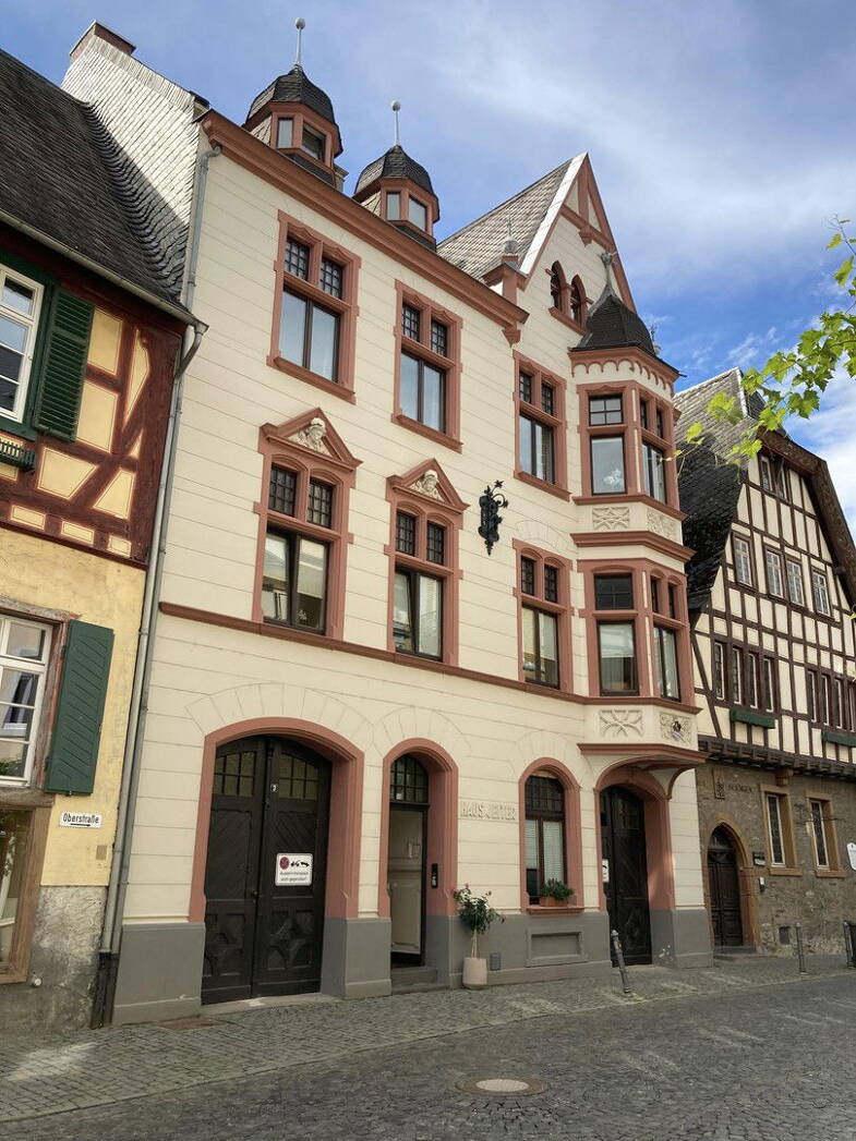 Mehrfamilienhaus zum Kauf provisionsfrei 550.000 € 13,5 Zimmer 348 m² 303 m² Grundstück Oberstrasse 3 Bacharach Bacharach 55422