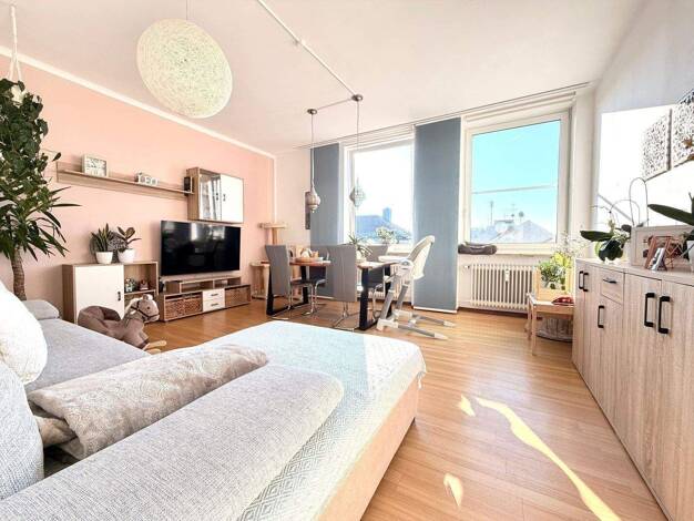 Wohnung zur Miete 770 € 2 Zimmer 65 m² 4. Geschoss Allersberger Straße 53 Glockenhof Nürnberg 90461