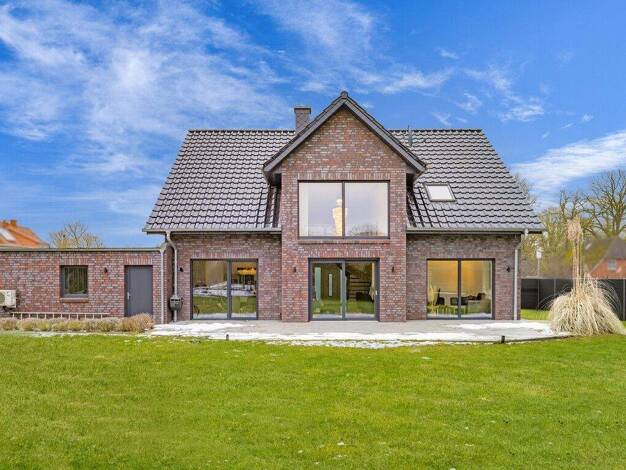 Einfamilienhaus zum Kauf 749.000 € 5 Zimmer 173 m² 885 m² Grundstück Bramstedt 27628