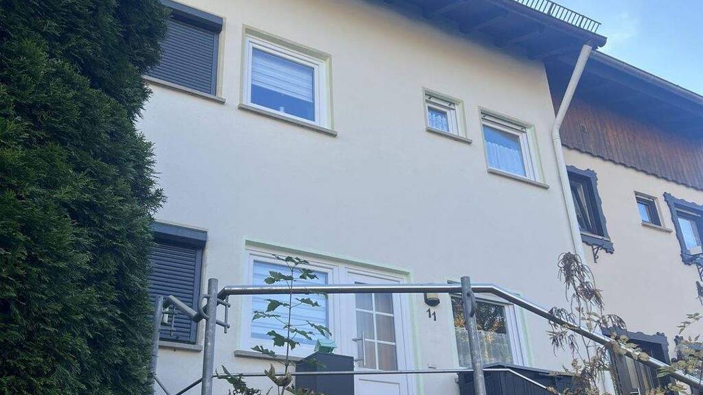 Maisonette zum Kauf 125.000 € 3,5 Zimmer 79 m² Schönwald 78141