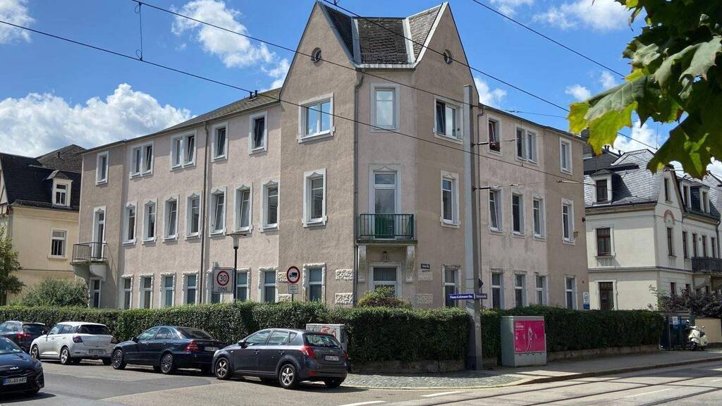 Wohnung zur Miete 499 € 2 Zimmer 53,3 m² 1. Geschoss frei ab 01.05.2026 Sternstraße 13 Mickten Dresden 01139