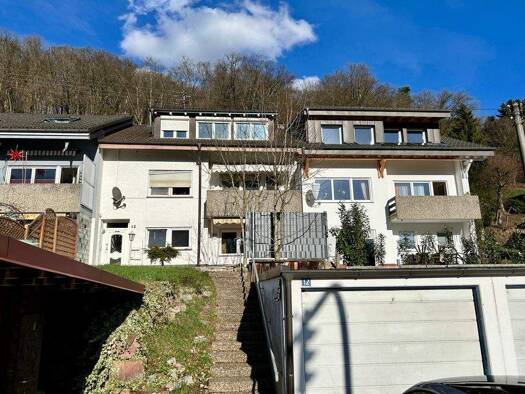 Mehrfamilienhaus zum Kauf 525.000 € 8 Zimmer 200 m² 405 m² Grundstück Lörracher Str. 12 Degerfelden Rheinfelden / Degerfelden 79618
