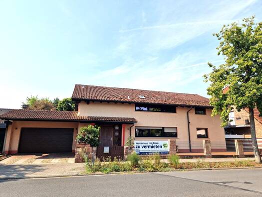 Einfamilienhaus zur Miete 3.150 € 13 Zimmer 292 m² 800 m² Grundstück frei ab sofort Dieburg 64807