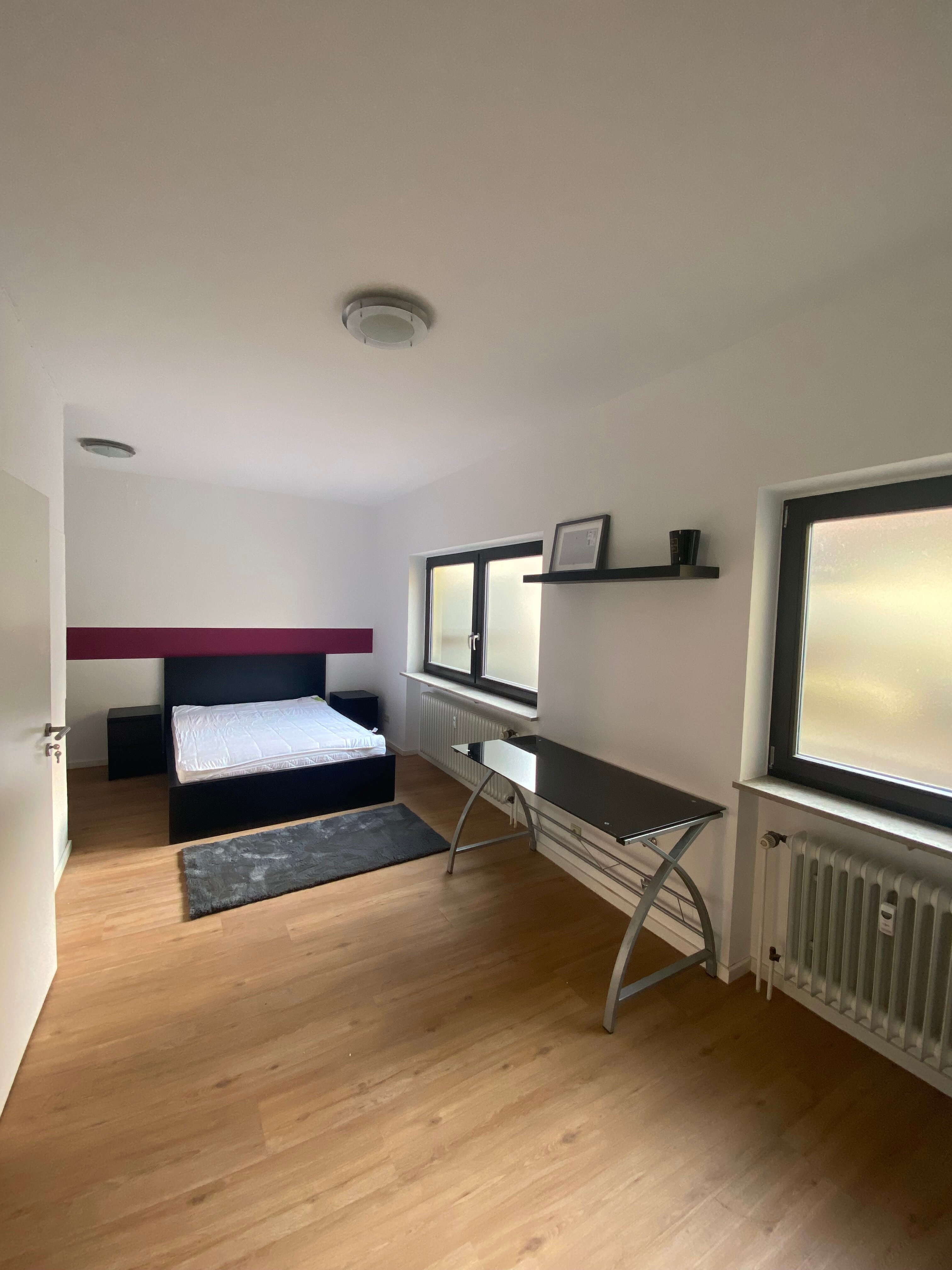 WG-Zimmer zur Miete 450 € 114,6 m²<br/>Wohnfläche 2.<br/>Geschoss Altstadt Erlangen 91054