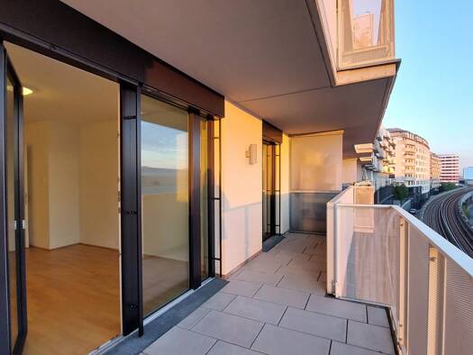 Wohnung zur Miete 863 € 2 Zimmer 47,7 m² 4. Geschoss Ausstellungsstraße Wien 1020