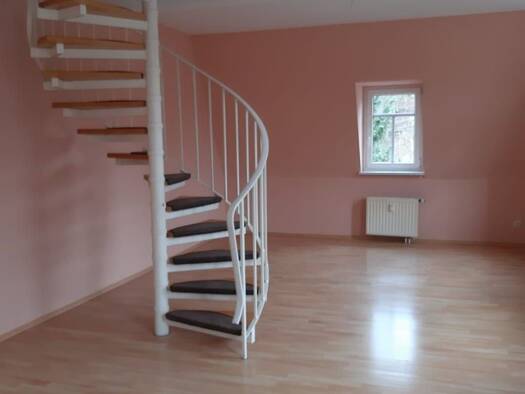 Wohnung zur Miete 350 € 2 Zimmer 73 m² Dachgeschoss, 2. Geschoss frei ab sofort Amseltal 46 Eckersbach Zwickau 08066