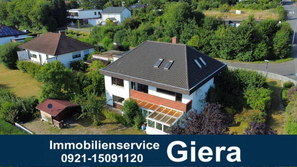 Mehrfamilienhaus zum Kauf 489.000 € 6 Zimmer 292,4 m²<br/>Wohnfläche 1.048 m²<br/>Grundstück ab sofort<br/>Verfügbarkeit Klosteracker 16 Himmelkron Himmelkron 95502